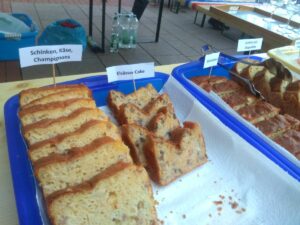 Herzhafte Cakes auf dem Vlothoer Abendmarkt kamen gut an